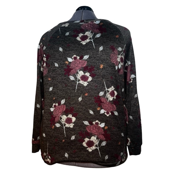 Maurices Floral Asymmetrical Floral Sweater (Size 2X) - Picture 3 of 7